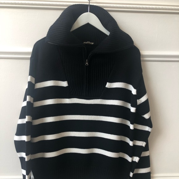 Black and White Striped Pullover Sweater - Picture 4 of 4